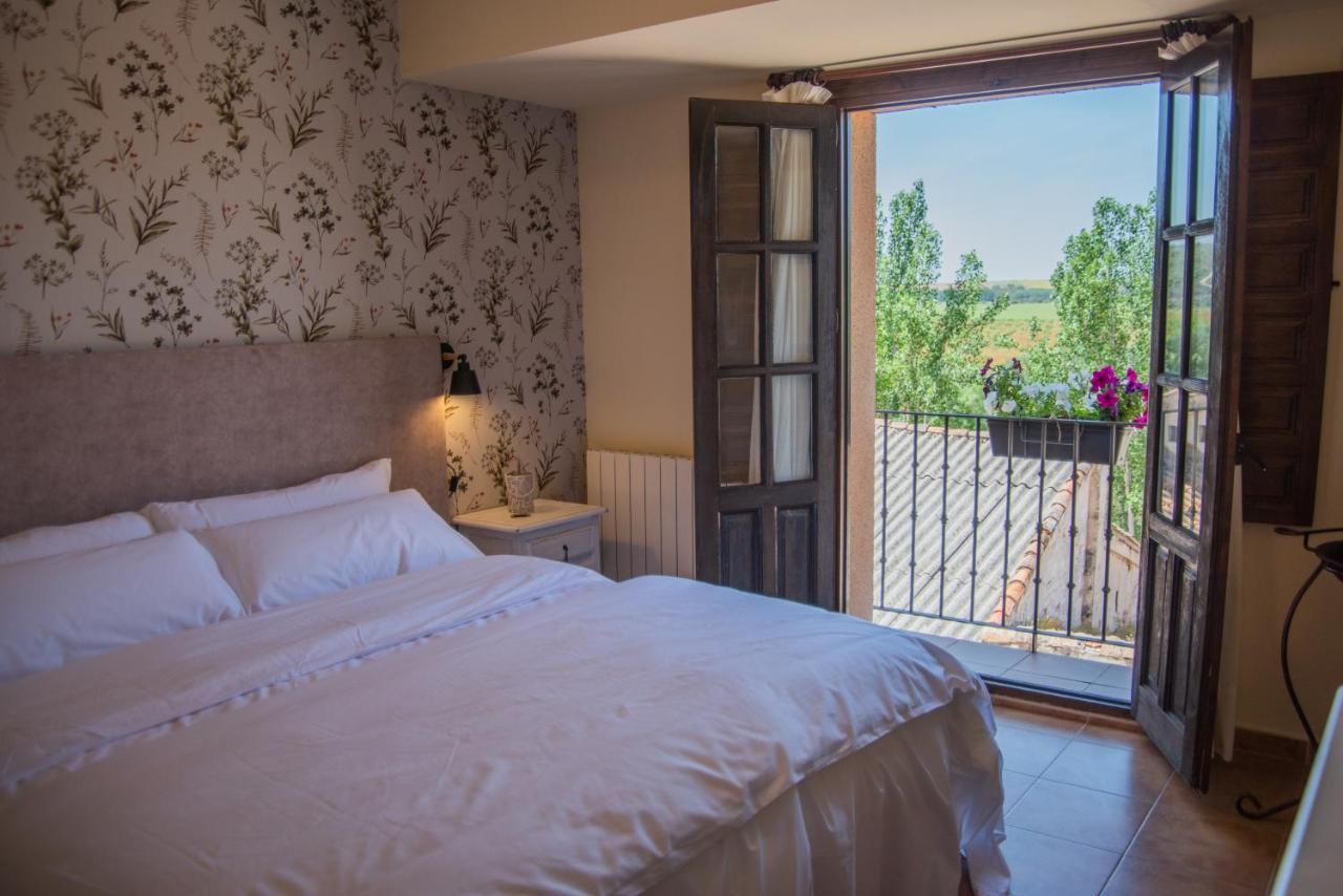 Posada De Zorita De Los Canes Exteriér fotografie